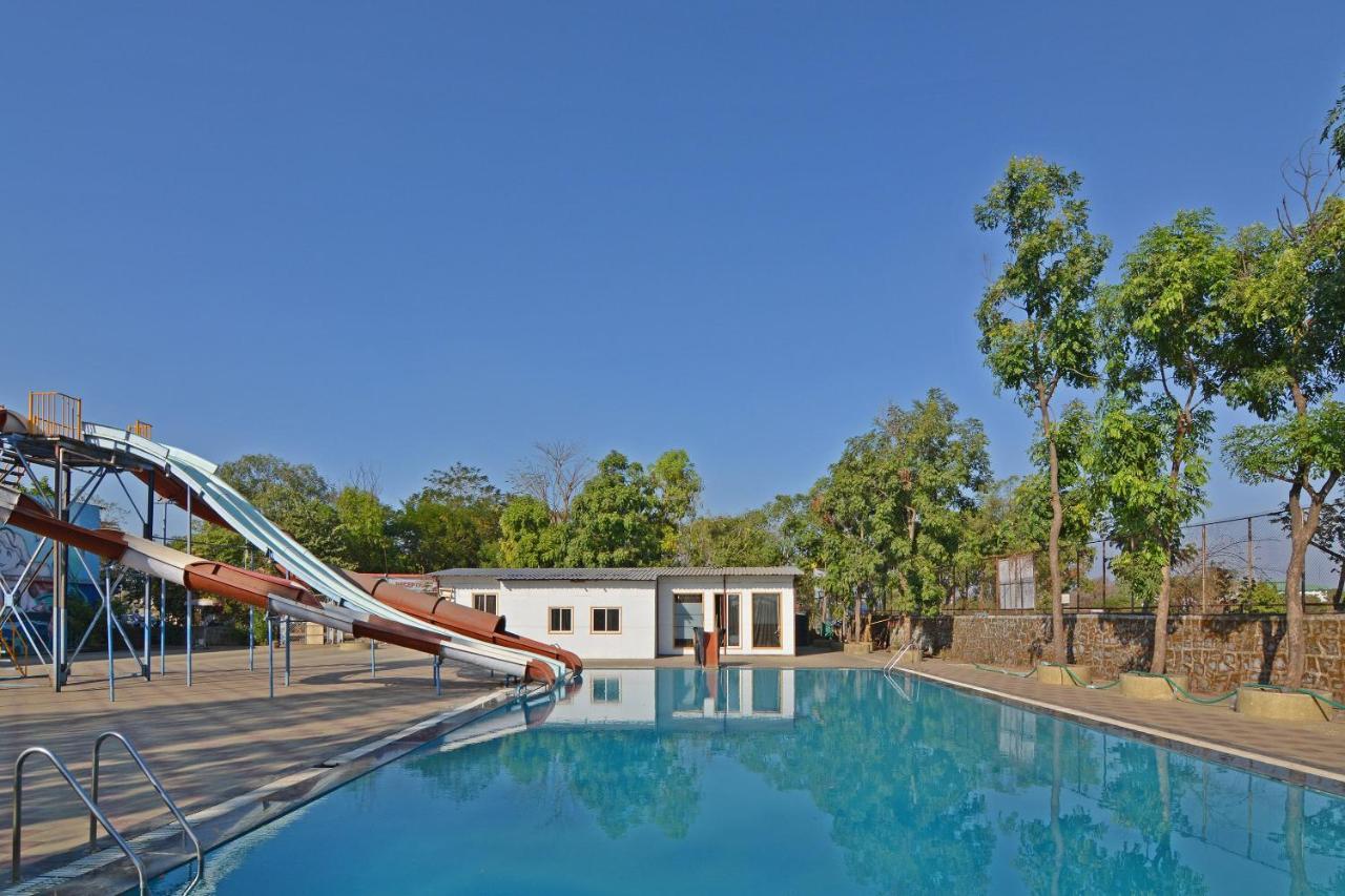 Oyo Midway Park Resort Atgaon Luaran gambar