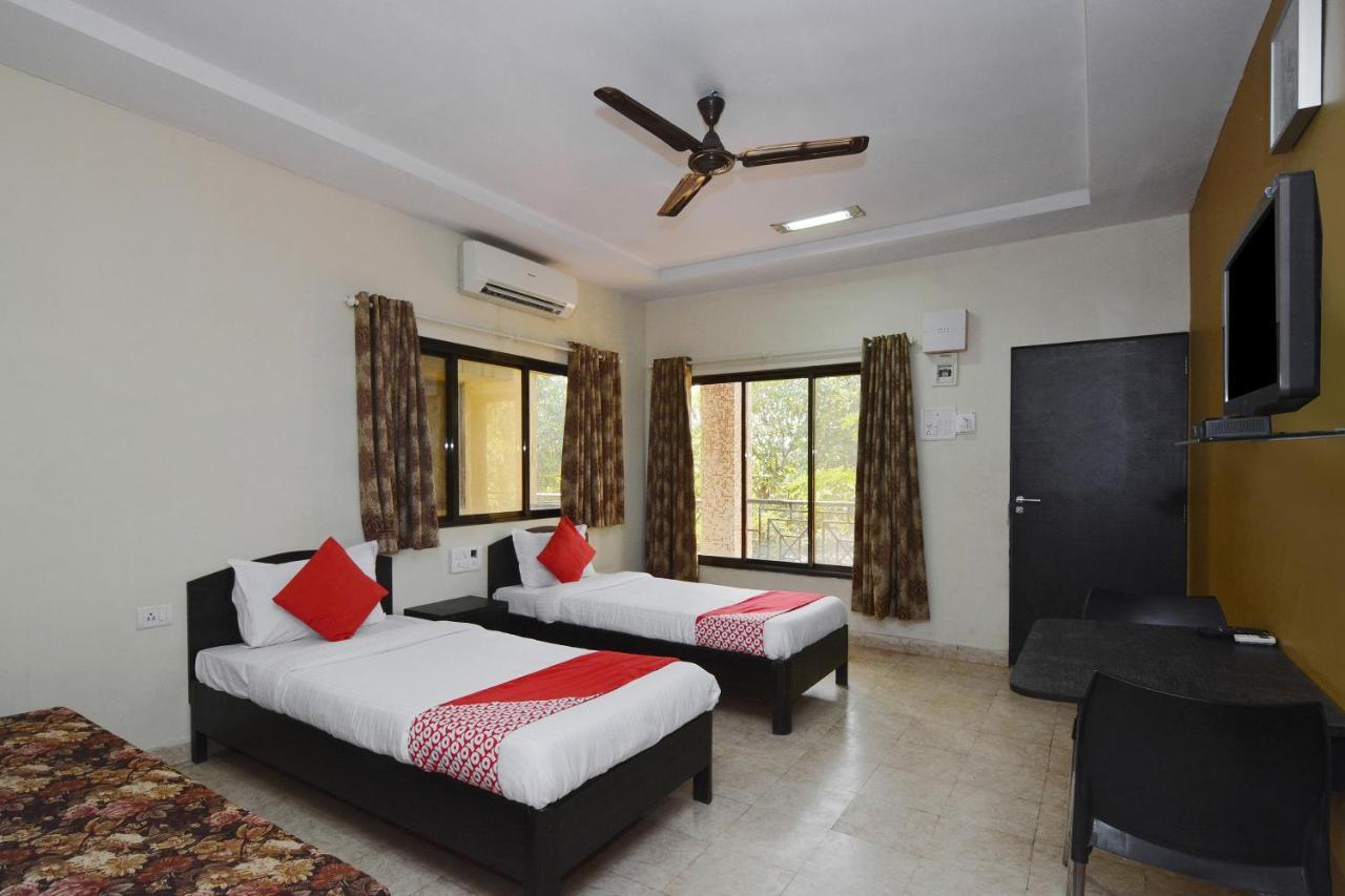 Oyo Midway Park Resort Atgaon Luaran gambar
